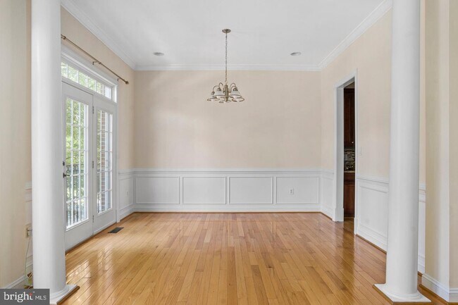 Foto del edificio - 2443 Cypress Green Ln