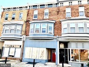 Building Photo - 4264 Manayunk Ave
