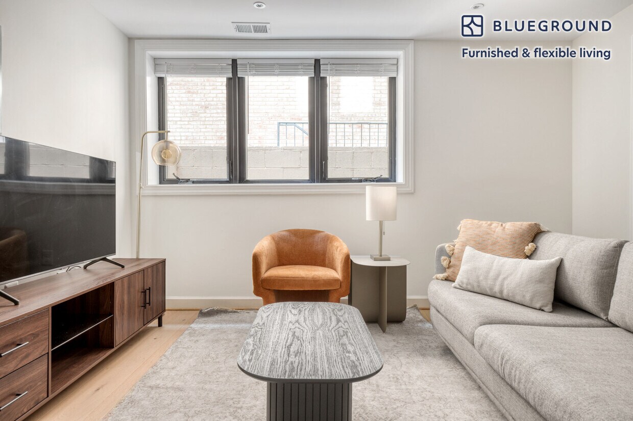 Foto principal - 1829 13th St NW