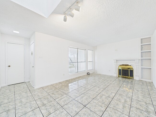 Foto del edificio - 781 Country Pl Dr