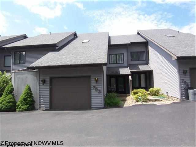 Primary Photo - 703 Lakeview Dr