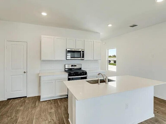 Foto del edificio - 12314 Silversmith Ln
