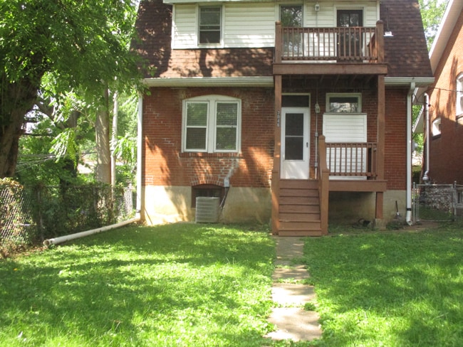 Foto del edificio - 7046 Ethel Ave