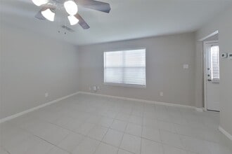 Building Photo - 628 Totem Trail Dr