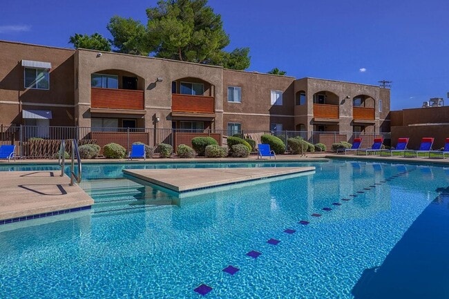 Photo - College Town Tucson Apartments
