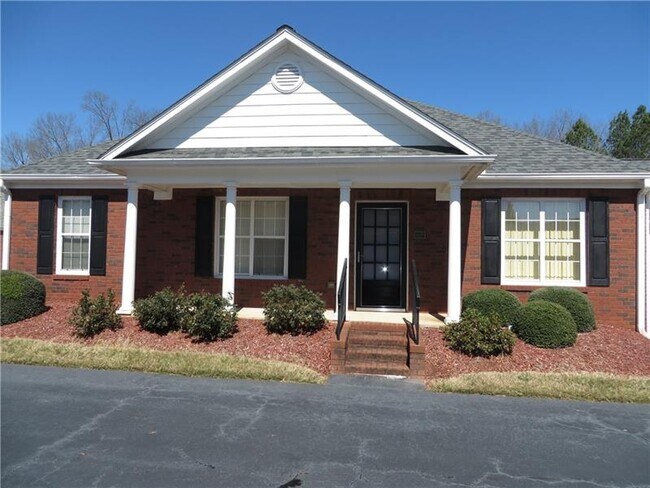 Building Photo - 609 Jaime Ln
