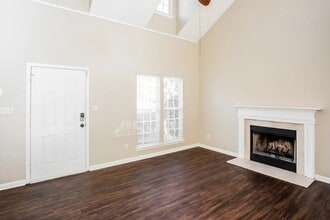 Building Photo - 9906 Sweet Plum Dr