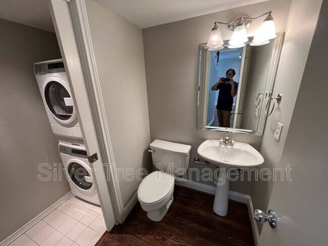 Foto del edificio - 4040 Avondale Ave