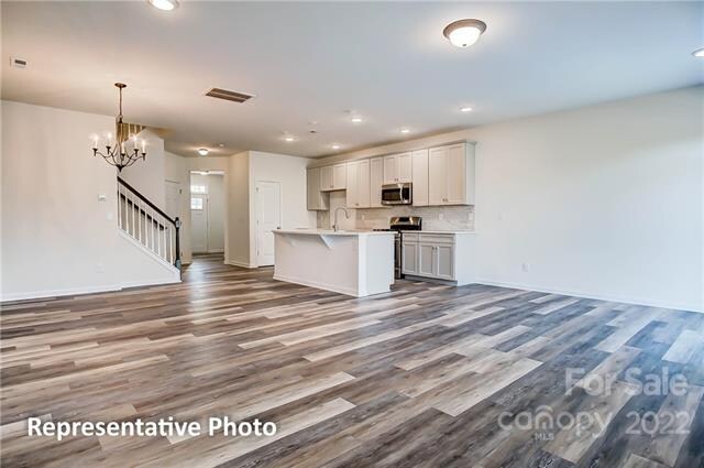 Building Photo - 2137 Bexar Trl
