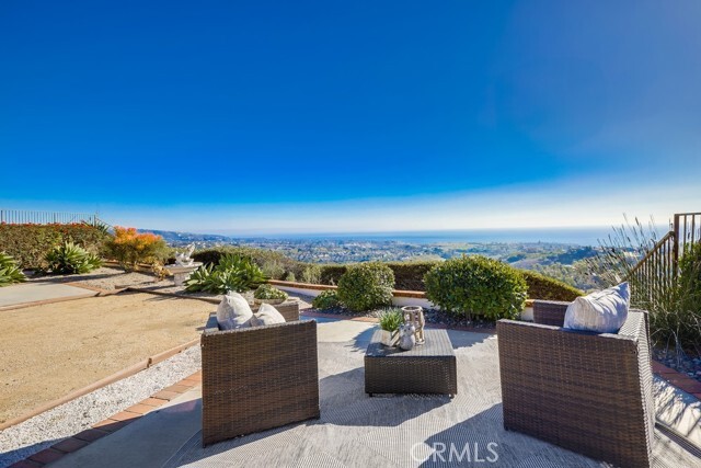 Building Photo - 2945 Via Blanco