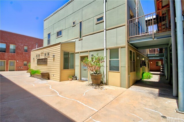 Building Photo - 42081 3rd St