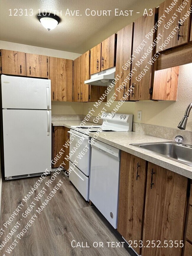 Building Photo - 12313 107th Ave Ct E