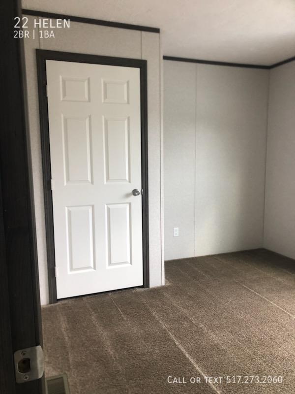 Building Photo - 2bedroom 1 bath