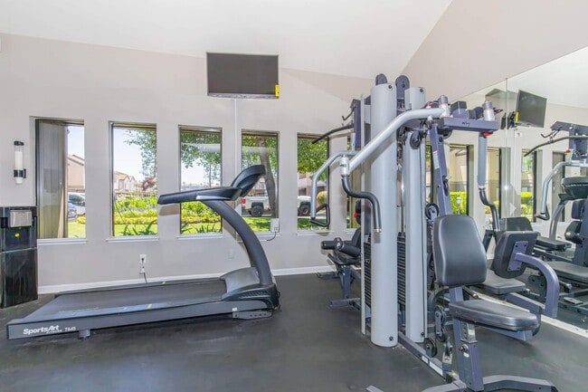 Foto del edificio - Renaissance Apartment Homes