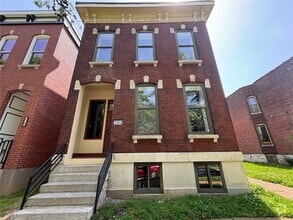 Building Photo - 2262 S Jefferson Ave