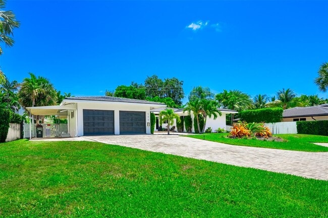 Building Photo - 600 Middle River Dr