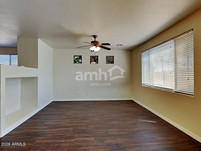 Foto del edificio - 14493 W Weldon Ave