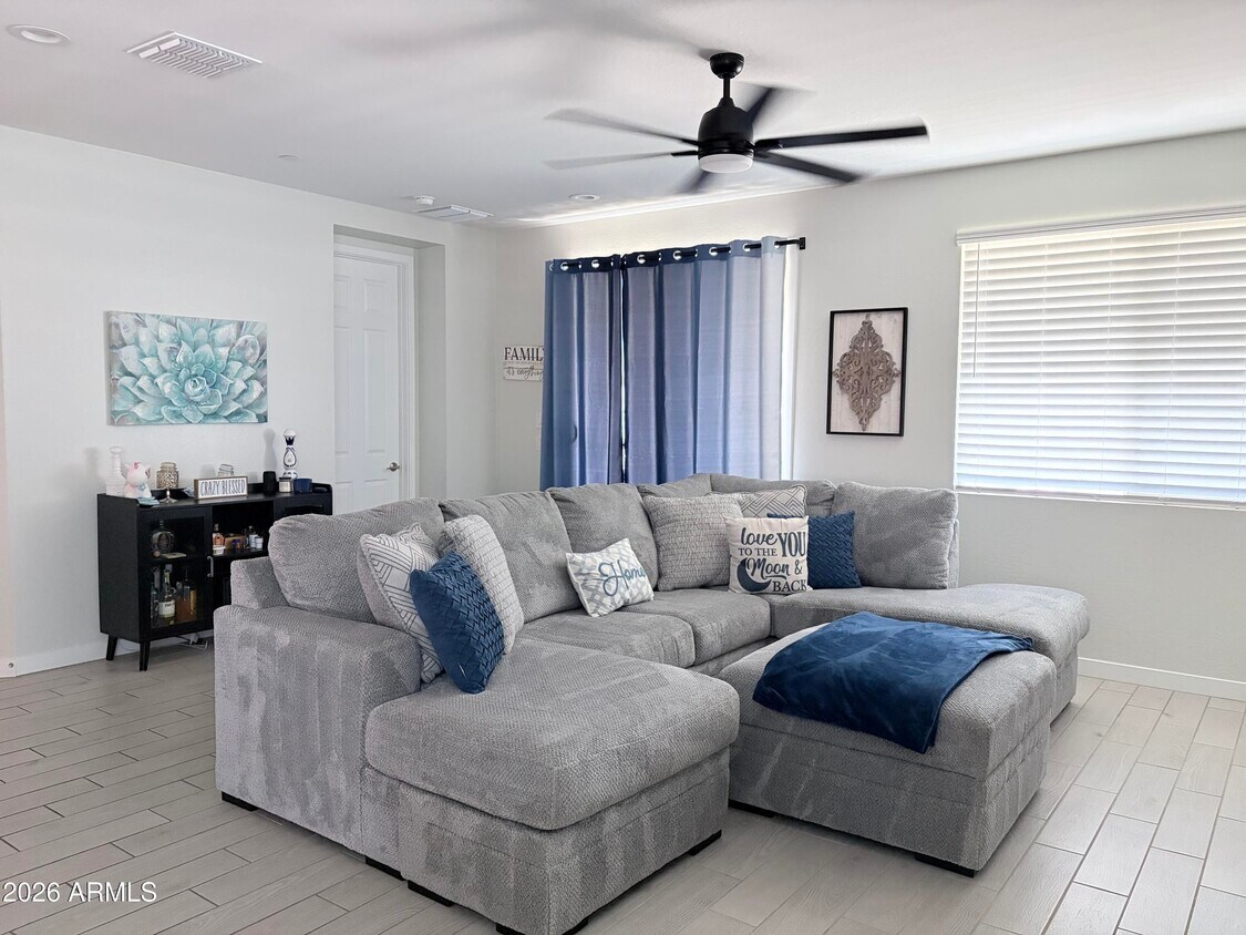 Foto del edificio - 13635 W Phacelia Ln