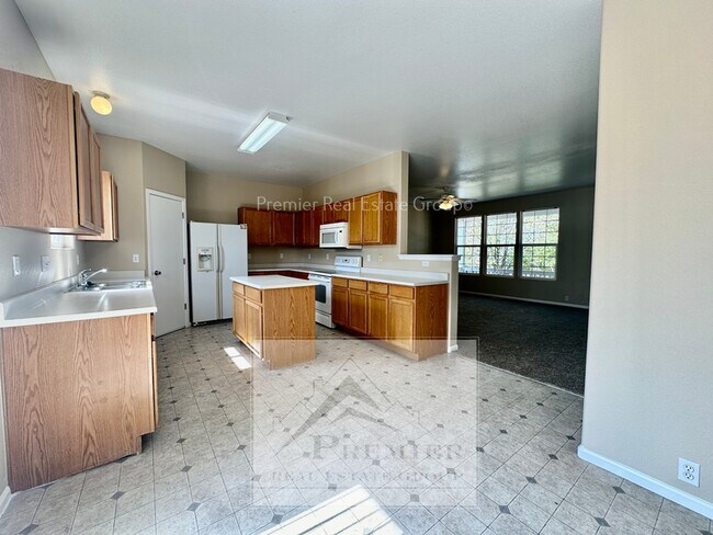 Foto del edificio - 1227 White Stone Way