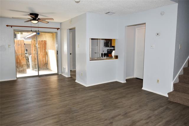 Foto del edificio - 4908 Oakbluff Dr