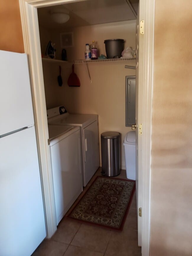 Foto del edificio - 2 Bedrooms, 2 Baths Executive