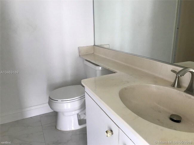 Building Photo - 2 br, 2 bath  - 1000 Quayside Ter Apt 1298