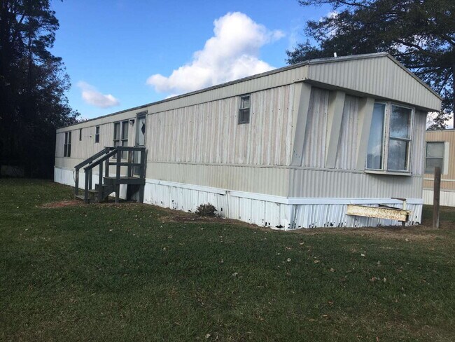 Foto del edificio - 3 BR | 2 BA Mobile Home in Goldsboro *Patetown Rd location*