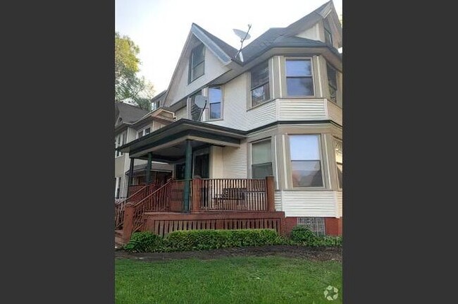 Building Photo - 2869 N 21st St