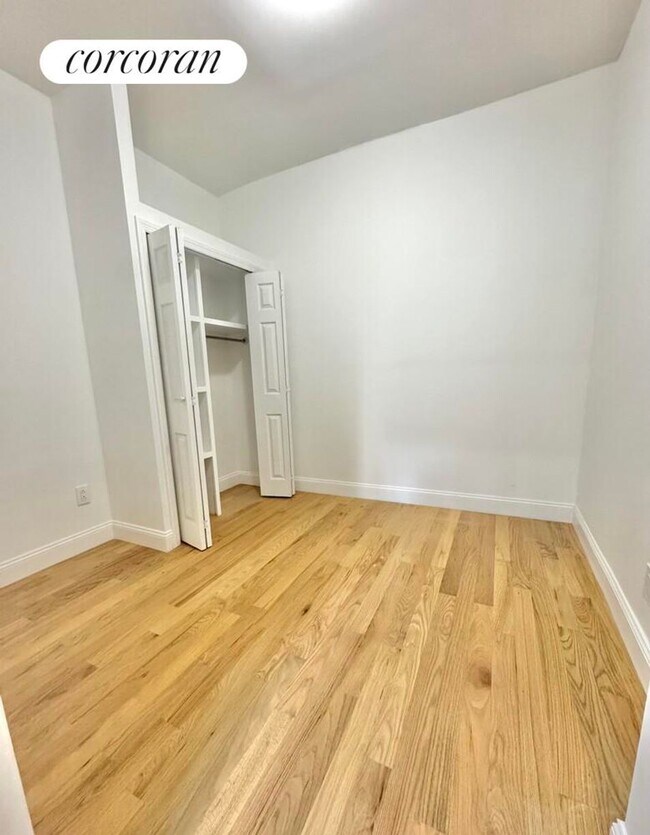 Foto del edificio - 509 E 81st St
