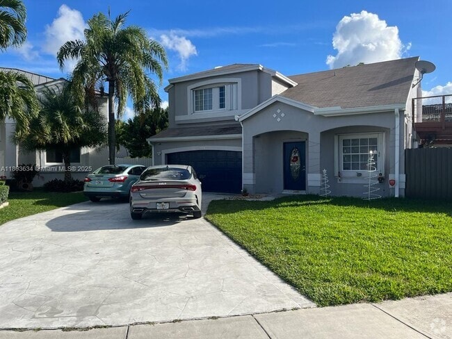 Building Photo - 9953 SW 154th Ct