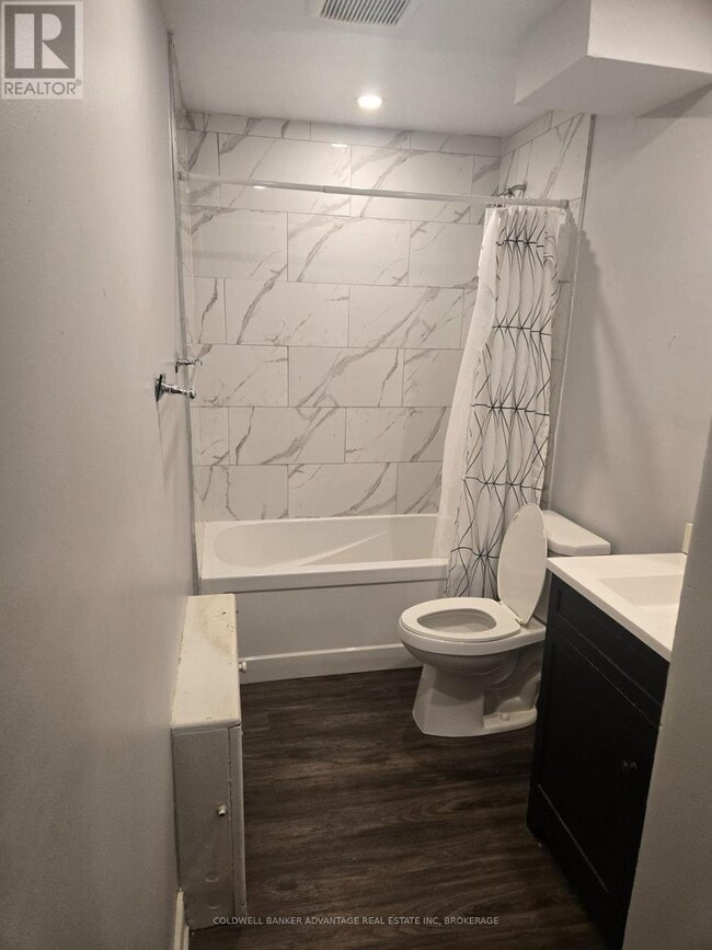 Building Photo - 25 Forsythe St