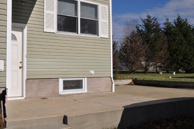 Foto del edificio - 284 Old Bayview Rd
