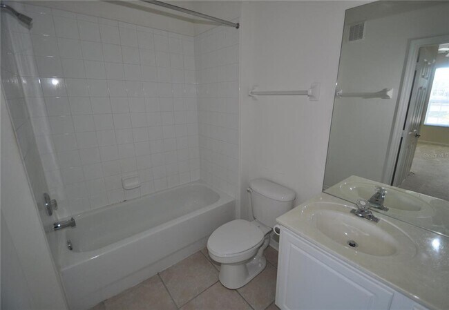 Foto del edificio - 588 Brantley Terrace