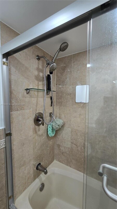 Foto del edificio - 10805 NW 7th St