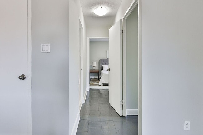 Building Photo - Equity Park