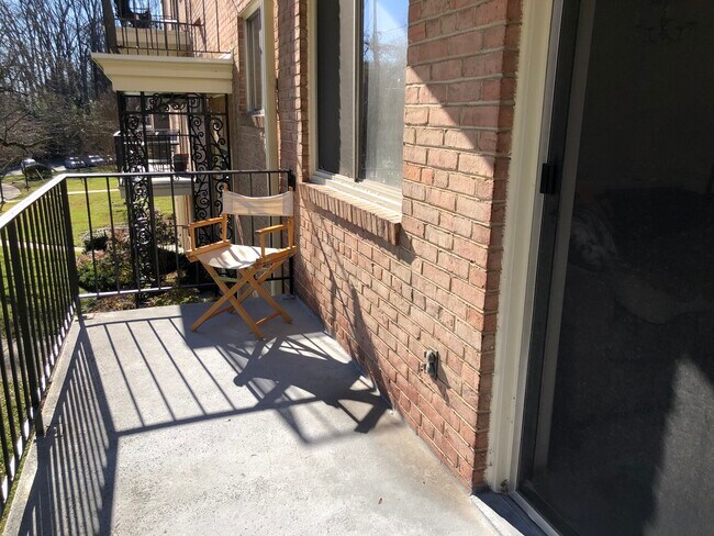 Spacious balcony - 10630 Kenilworth Ave Apartment