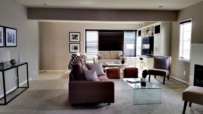 Foto del edificio - 8418 Loyola Blvd