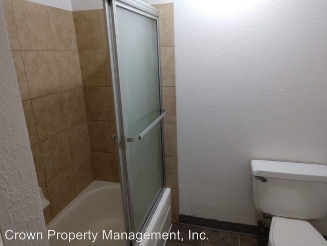Foto del edificio - 3573-3583 Hermosa Ct NE