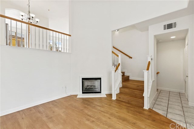 Primary Photo - 516 Timberwood