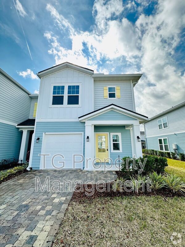 Building Photo - 84 Pinebury Ln