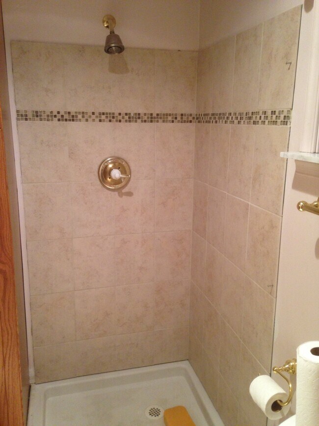 Foto del edificio - 304 E Broad St