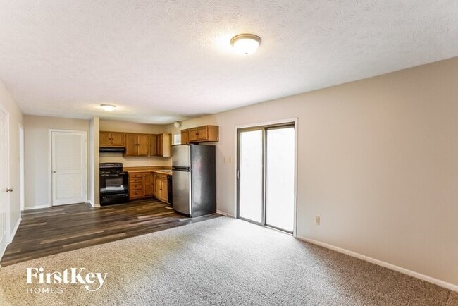 Building Photo - 5813 Beau Jardin Dr