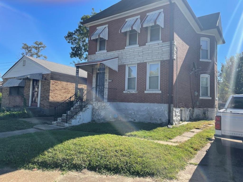 Primary Photo - 5646 Mimika Ave