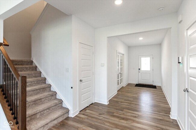 Building Photo - 3148 Hawking Ct
