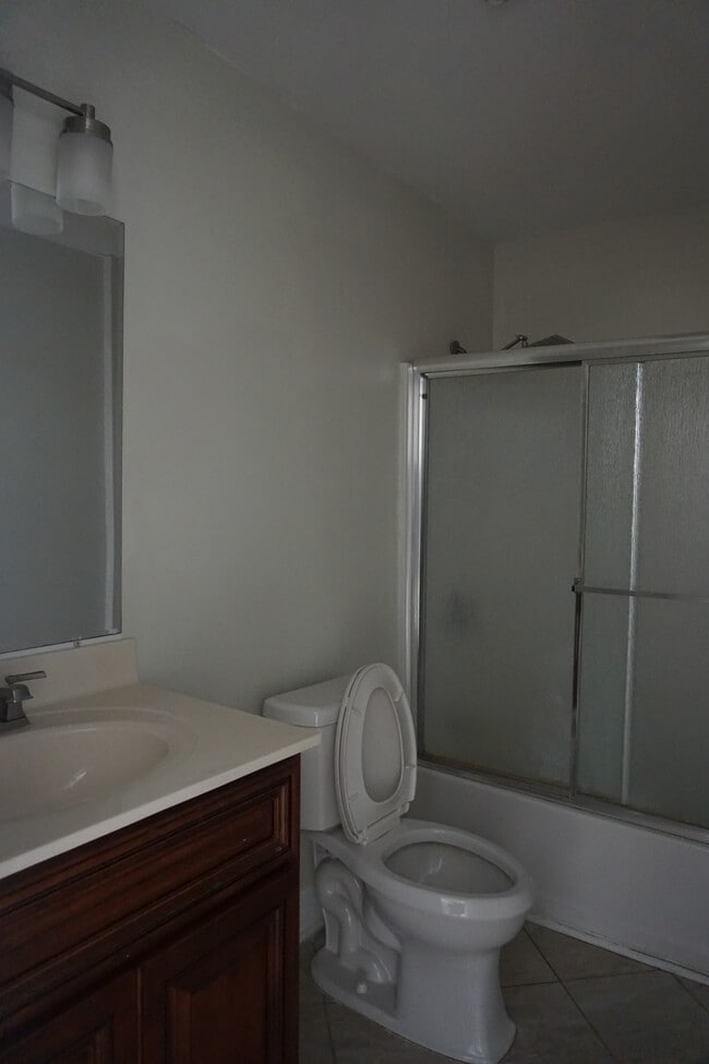 Foto del edificio - 937 St Johns Church Rd