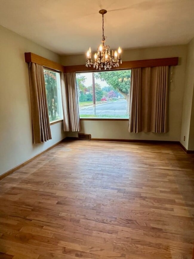 Foto del edificio - Located in the Historic District! 3+ beds,...