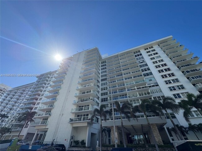 Building Photo - 5750 Collins Ave