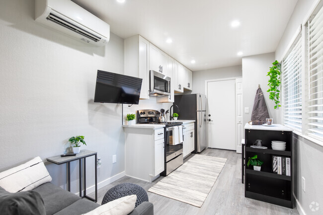 1HAB, 1BA - 260SF - Element Apartments