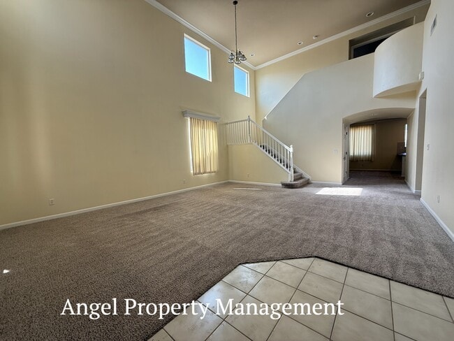 Building Photo - 5301 Nectar Cir