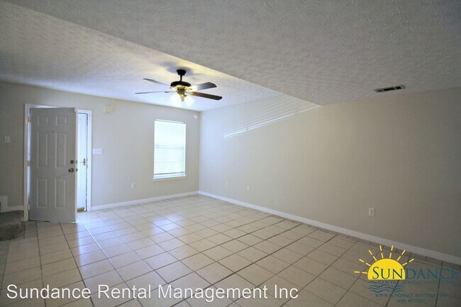 Building Photo - 2 br, 1.5 bath House - 2415 Winter Park Court